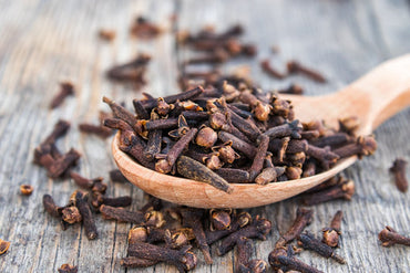 Laung (Cloves)